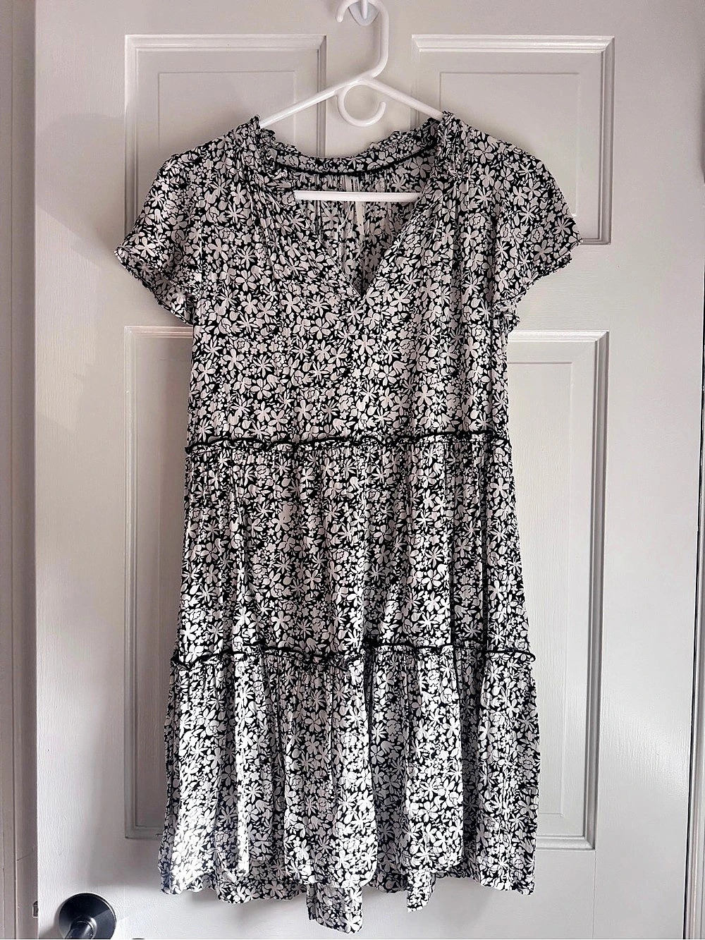 Anthropologie Floral Mini Dress in Black & White Size Small